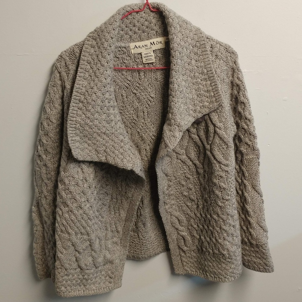 Aran Mor Ireland 100% Merino Wool Cardigan Women's Sweater Cable Knit Shawl S - Picture 3 of 9
